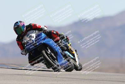 media/Apr-20-2025-CVMA (Sun) [[39090e8767]]/Race 16-Formula Middleweight/